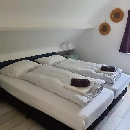 Holiday home 99-de Bosrand *